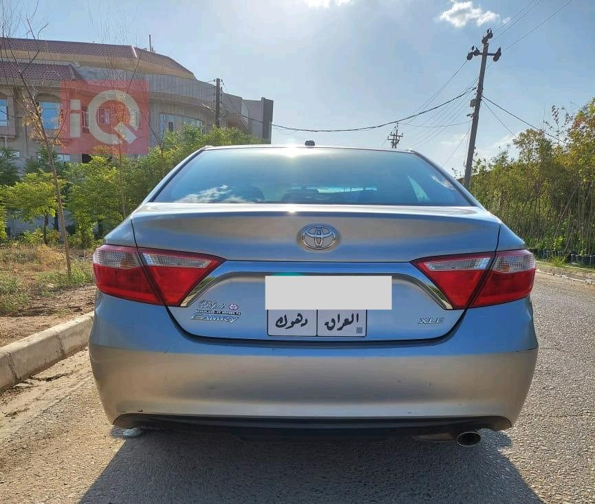 تۆیۆتا کامری